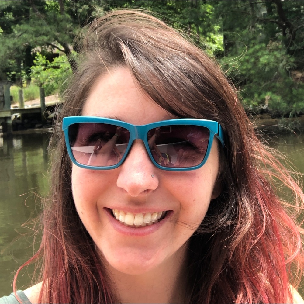 Meet your Posher, Natalie